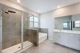 10559 Bridgegate Heights Loop, San Antonio, FL 33576 - Photo 35