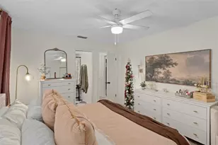 11228 Redgate St, Spring Hill, FL 34609 - Photo 17