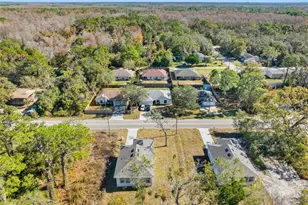 10271 Lake Dr, New Port Richey, FL 34654 - Photo 43