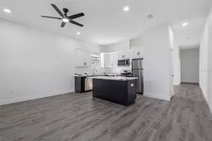 10271 Lake Dr, New Port Richey, FL 34654 - Photo 11