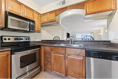 10103 Sailwinds Boulevard N #103, Largo, FL 33773 - Photo 9