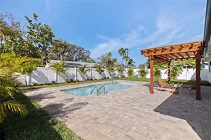 2962 E Vina Del Mar Blvd, Saint Pete Beach, FL 33706 - Photo 31