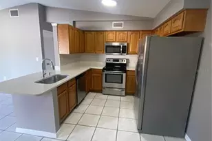 3405 W Sligh Ave, Tampa, FL 33614 - Photo 5