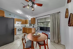 11722 Lynn Brook Cir, Seffner, FL 33584 - Photo 23