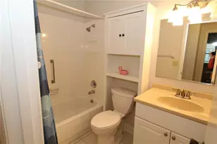 1015 Harefield Cir, Sun City Center, FL 33573 - Photo 23