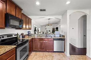 1325 Pasadena Bloom Ln, Ruskin, FL 33570 - Photo 15