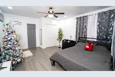 5101 Vinson Drive, Tampa, FL 33610 - Photo 47