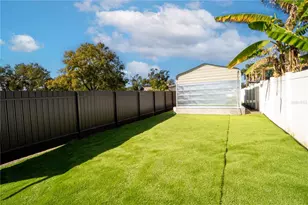 5101 Vinson Dr, Tampa, FL 33610 - Photo 7