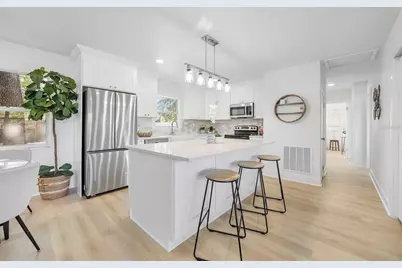 1792 77th Avenue N, Saint Petersburg, FL 33702 - Photo 9