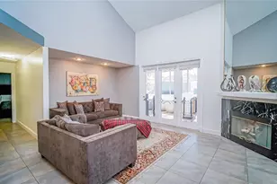 3041 Barrymore Ct, Orlando, FL 32835 - Photo 11