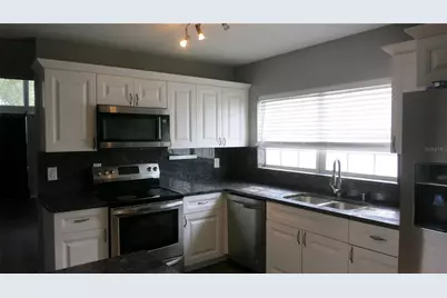 7432 Oakvista Circle, Tampa, FL 33634 - Photo 17