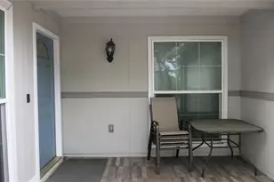 7432 Oakvista Cir, Tampa, FL 33634 - Photo 5