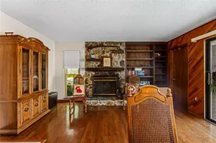 2659 Diamond Head Dr N, Clearwater, FL 33761 - Photo 19