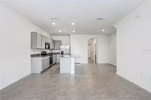 32828 Pez Landing Ln, Wesley Chapel, FL 33543 - Photo 13