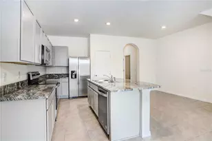 32828 Pez Landing Ln, Wesley Chapel, FL 33543 - Photo 11