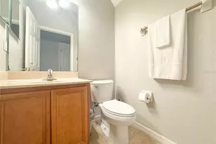 27010 Cool Stream Ln, Wesley Chapel, FL 33544 - Photo 9