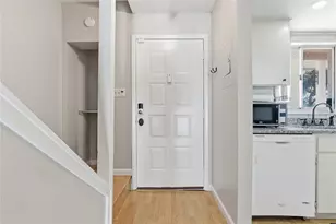 4003 Cypress Willow Ct, Tampa, FL 33614 - Photo 3