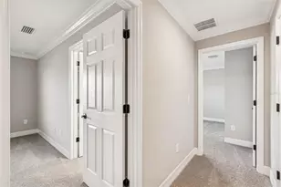 345 Villa Corte Dr, Lutz, FL 33549 - Photo 23