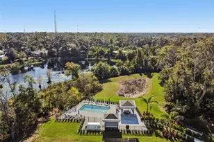 345 Villa Corte Dr, Lutz, FL 33549 - Photo 57