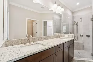 345 Villa Corte Dr, Lutz, FL 33549 - Photo 17