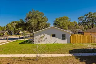 1837 Sourwood Blvd, Dunedin, FL 34698 - Photo 51