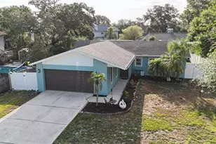 3324 Briarwood Ln, Safety Harbor, FL 34695 - Photo 1