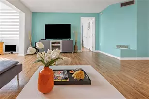 1900 68th St N, Saint Petersburg, FL 33710 - Photo 13