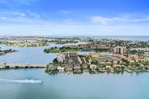450 Treasure Island Causeway, Treasure Island, FL 33706 - Photo 35