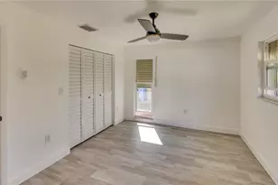 4318 Great Lakes Dr N, Clearwater, FL 33762 - Photo 11