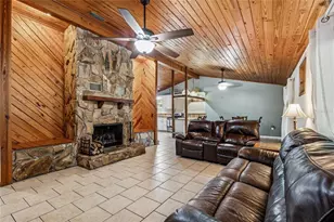 17641 Deerfield Dr, Lutz, FL 33558 - Photo 35