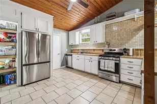 17641 Deerfield Dr, Lutz, FL 33558 - Photo 49