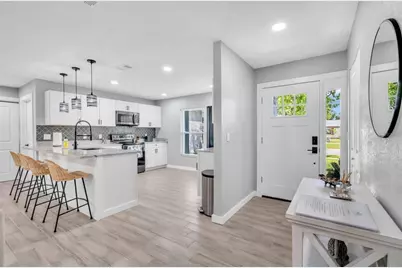 5604 102nd Avenue N, Pinellas Park, FL 33782 - Photo 5