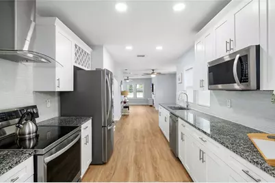 2606 W Henry Avenue, Tampa, FL 33614 - Photo 11