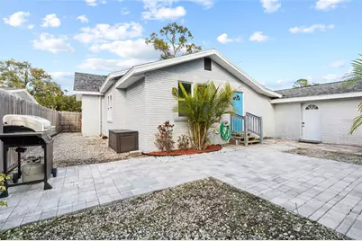 2606 W Henry Avenue, Tampa, FL 33614 - Photo 31