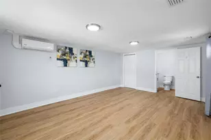 2606 W Henry Ave, Tampa, FL 33614 - Photo 15