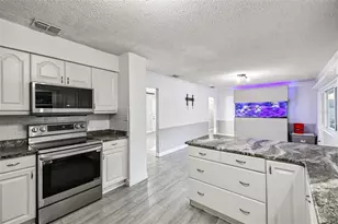 1222 Lake Ariana Blvd, Auburndale, FL 33823 - Photo 39