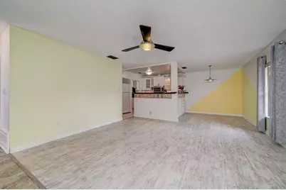 7223 San Luis Court, Tampa, FL 33634 - Photo 9