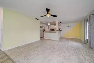 7223 San Luis Ct, Tampa, FL 33634 - Photo 9