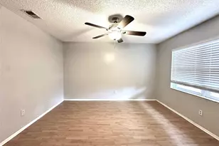 1119 Breeze Dr, Largo, FL 33770 - Photo 13