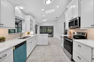 7209 Oak Moss Dr, Sarasota, FL 34241 - Photo 15