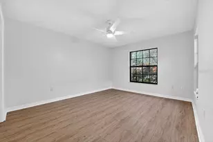 7209 Oak Moss Dr, Sarasota, FL 34241 - Photo 27