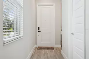 9783 Wild Begonia Loop, Land O Lakes, FL 34637 - Photo 5