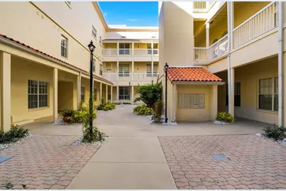 701 Mirror Lake Drive N #314, Saint Petersburg, FL 33701 - Photo 21