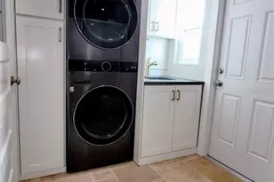 4660 22nd Ave S, Saint Petersburg, FL 33711 - Photo 25