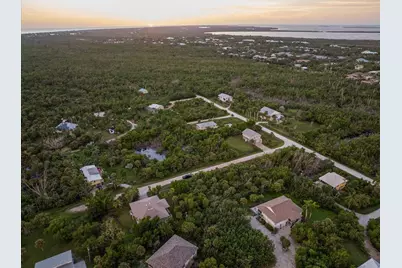 486 Ponce De Leon Road, Sanibel, FL 33957 - Photo 11