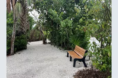 486 Ponce De Leon Road, Sanibel, FL 33957 - Photo 23