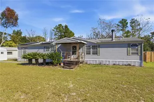 10029 Chestnut Dr, Hudson, FL 34669 - Photo 5