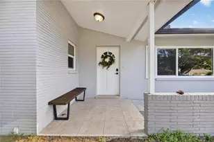 1511 Hunter Ln, Clearwater, FL 33764 - Photo 3