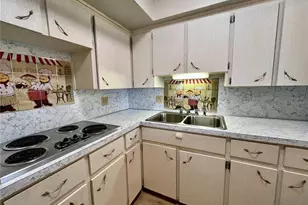 2100 World Parkway Blvd, Clearwater, FL 33763 - Photo 9