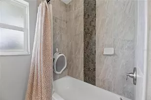 8597 Quail Rd, Seminole, FL 33777 - Photo 25